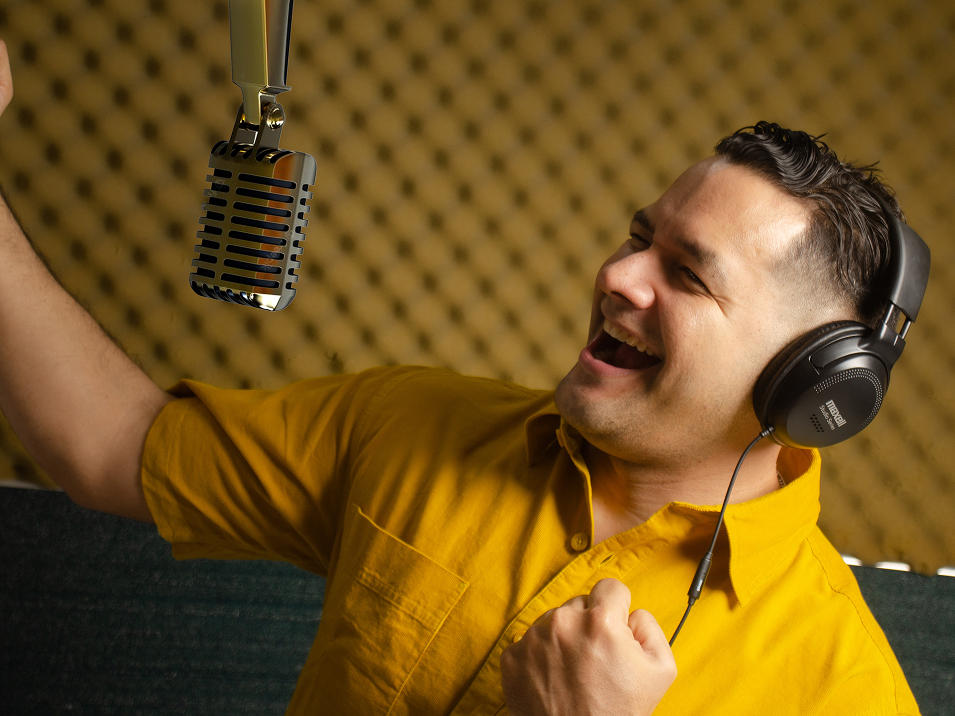 VOICE OVER LATINOAMERICANO